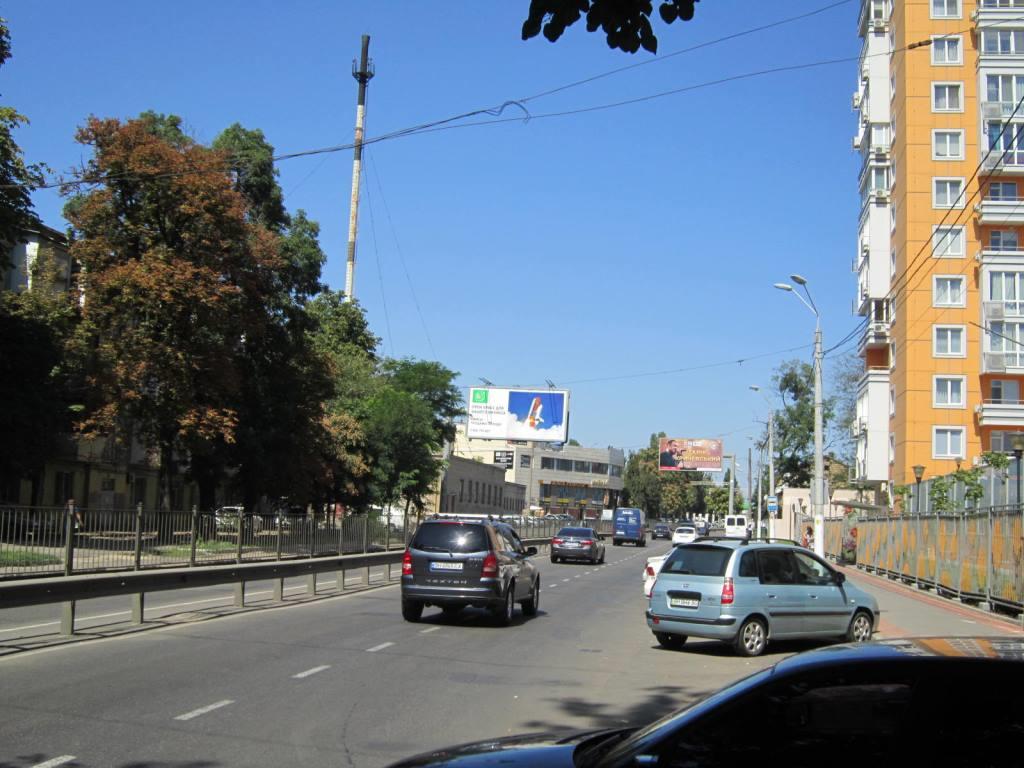Фото рекламної площини  Середньофонтанська, 31
