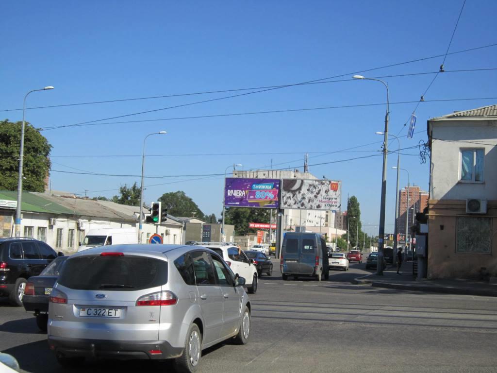 Фото рекламної площини  вул. Балківська, 181 (на разд. смузі) - вул. Дальницька ( до ФОЗЗІ) (Призма)