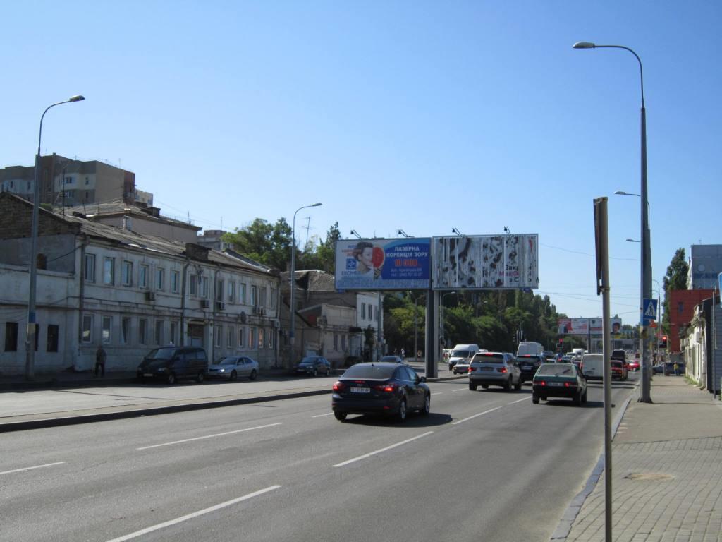 Фото рекламної площини  вул. Балківська, 181 (на разд. смузі) - вул. Дальницька ( від ФОЗЗІ) (Призма)