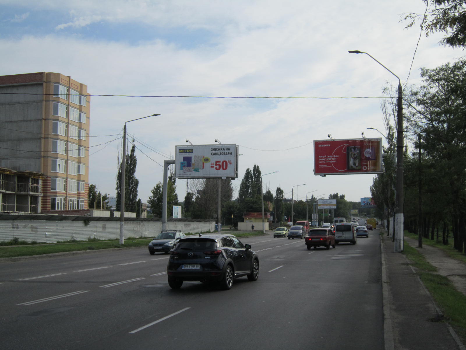 Фото рекламної площини  Миколаївська дорога, 315 а (навпроти)
