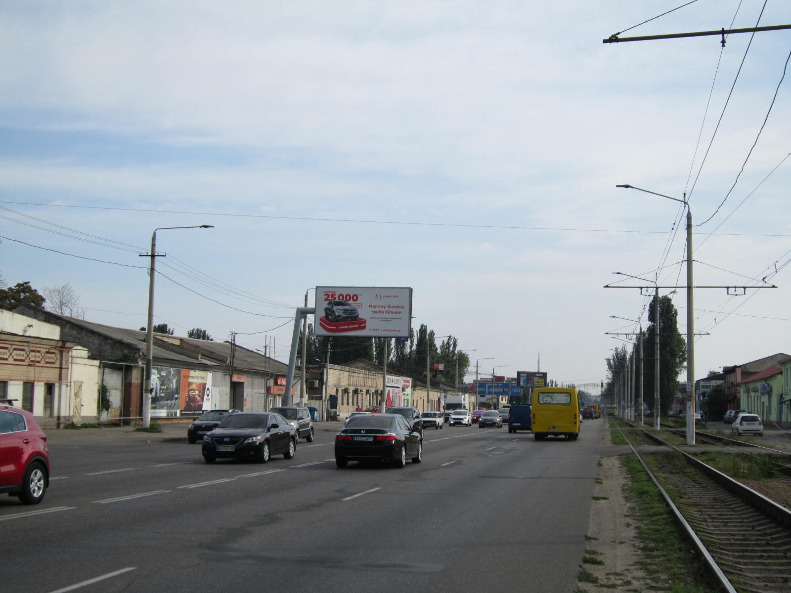 Фото рекламної площини  Миколаївська дорога, 221