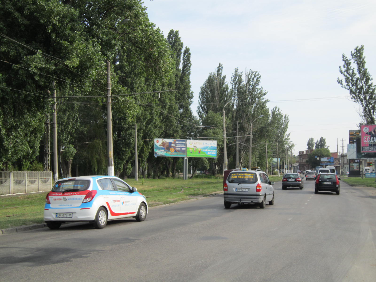 Фото рекламної площини  вул. Чорноморського козатства, 90/1 (правий)