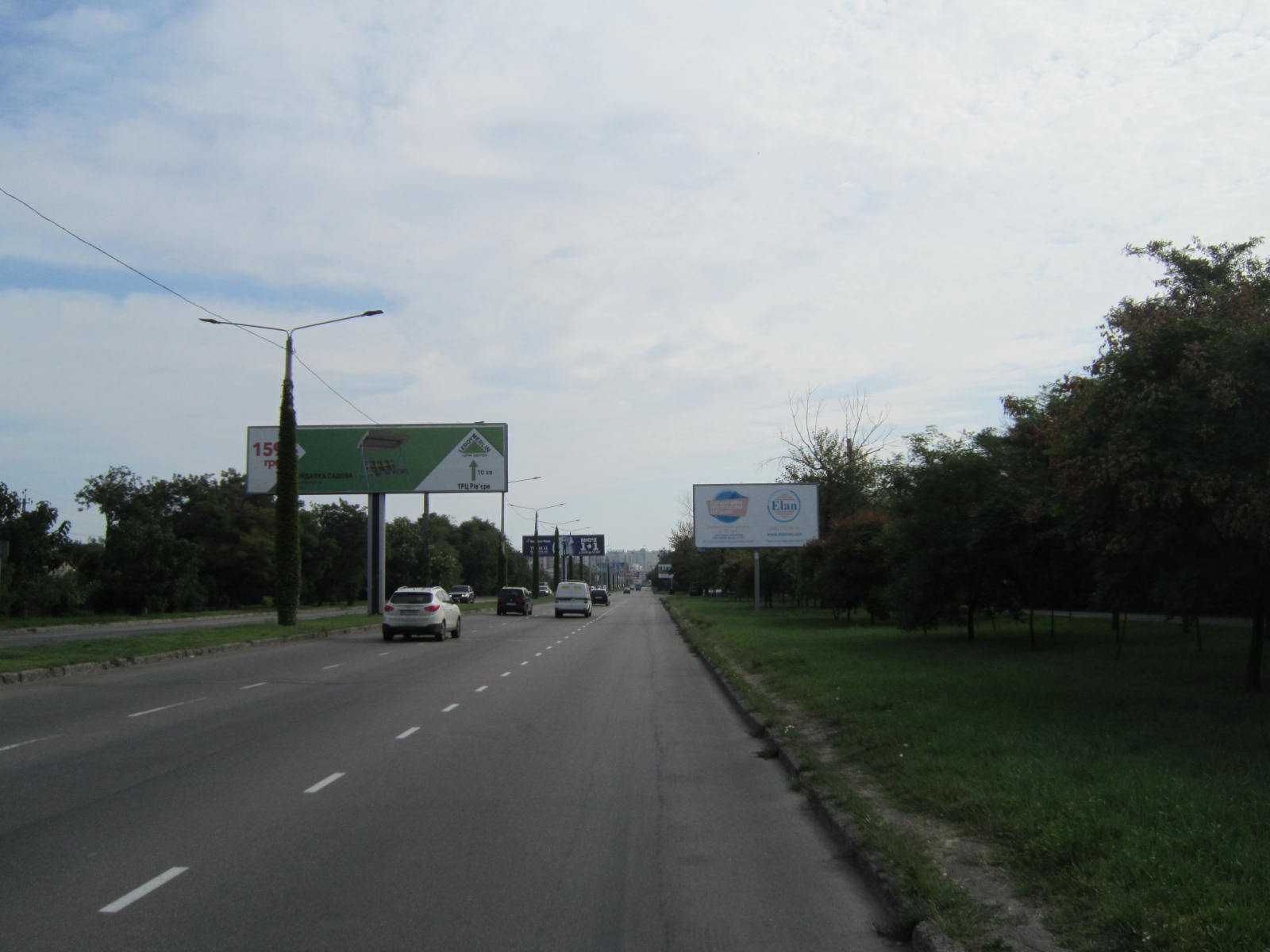 Фото рекламної площини  Південна дорога, 11 (навпроти)