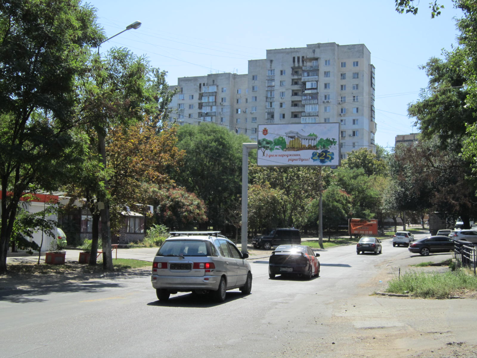 Фото рекламної площини  вул. Ільфа і Петрова, 31/1