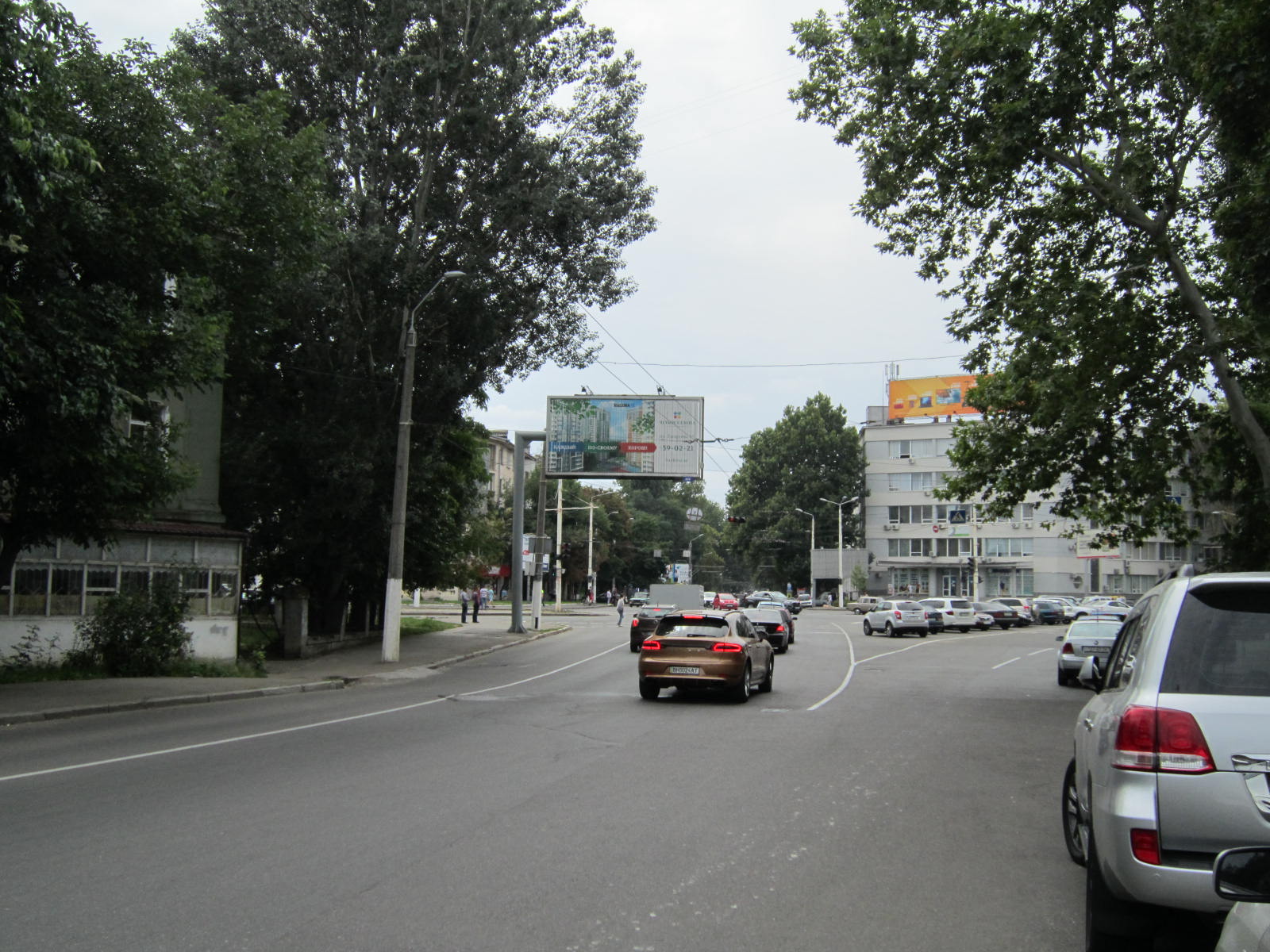 Фото рекламної площини  пр-кт Гагаріна - вул. Канатна, 132 (Призма)